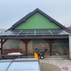 Fotovoltaická elektrárna - rovná střecha